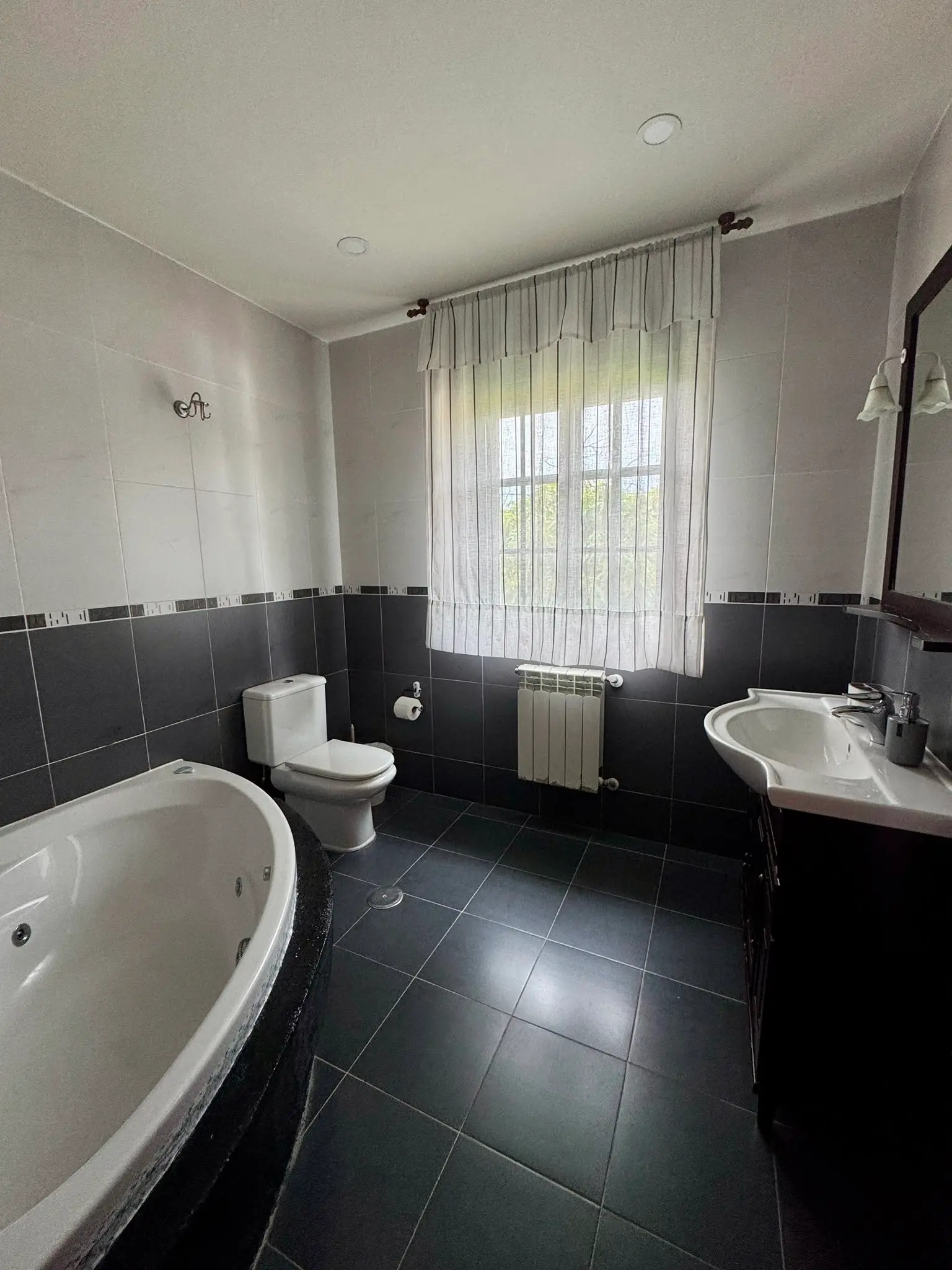 Baño principal de la casa